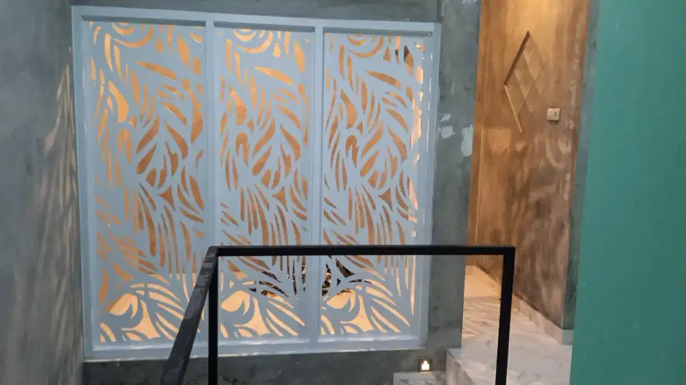 Kusen Aluminium Pintu Jendela dan Partisi
