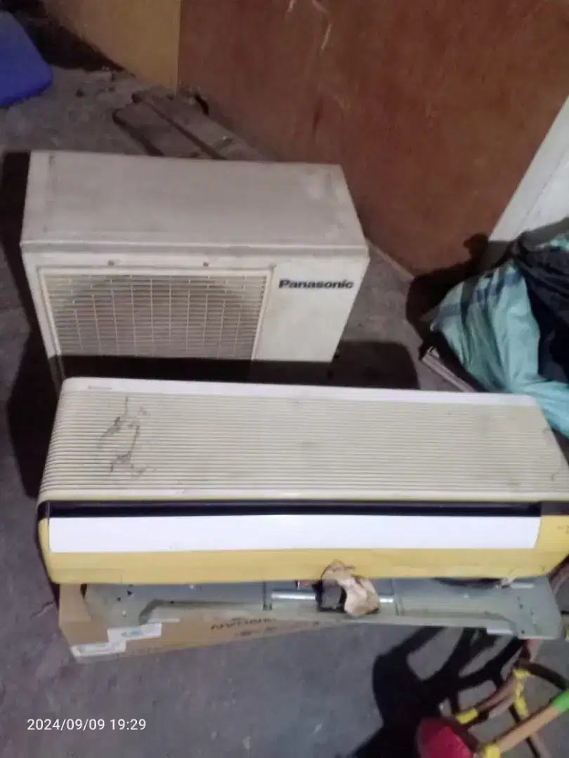 Jual beli AC bekas