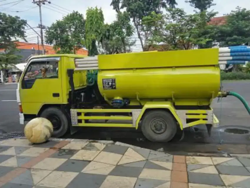 SEDOT WC DAN MAMPET CURUG SEKITARNYA