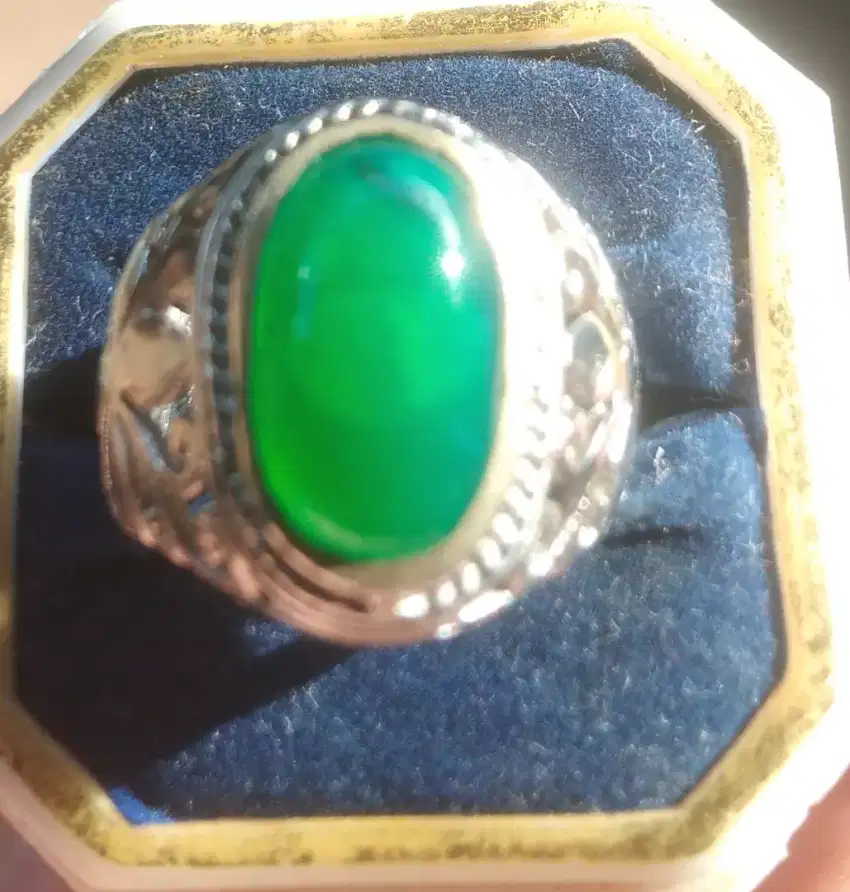 Batu Bacan Doko Giwang