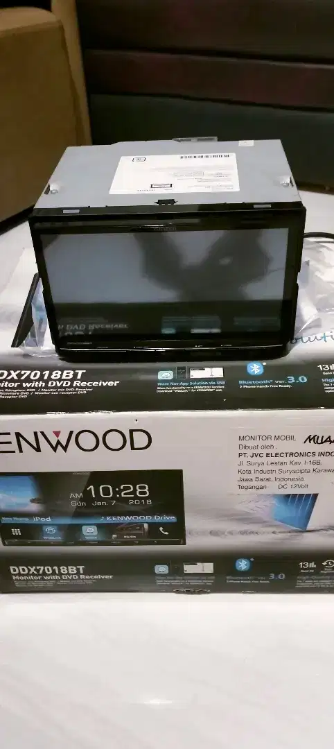 HU Kenwood DDX 7018BT