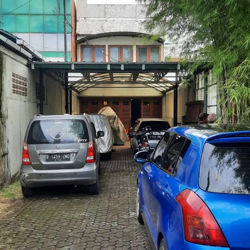 Rumah Kantor 2.5 Lantai 5x22 Jalan Raya Garuda Kemayoran Jakpus