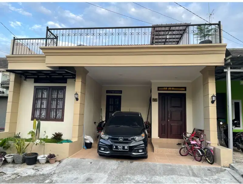 rumah mewah minimalis deket jalan raya brimob serang