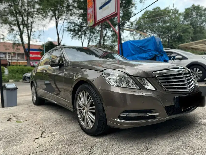 Mercedez benz e300 2011 w212