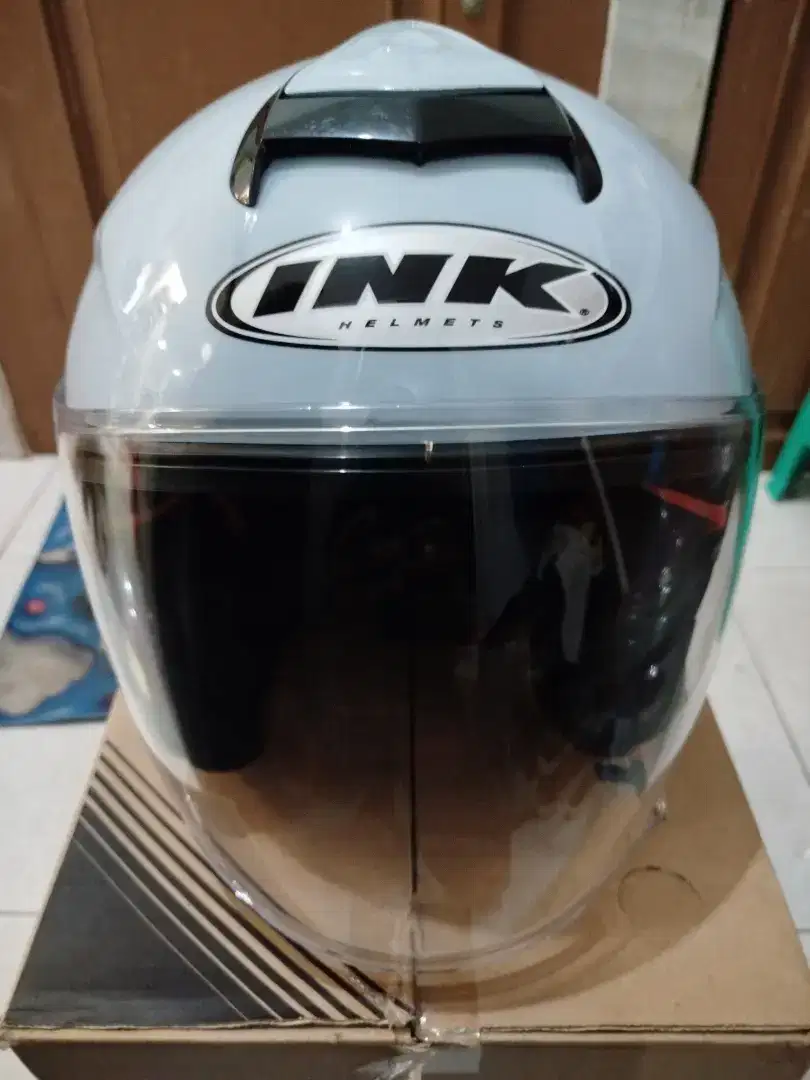 Helm INK Dynamic warna biru muda