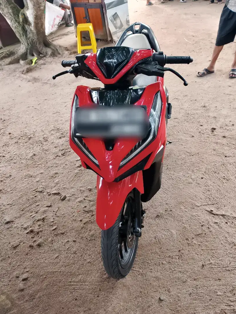 Di jual sepeda motor Vario 2019