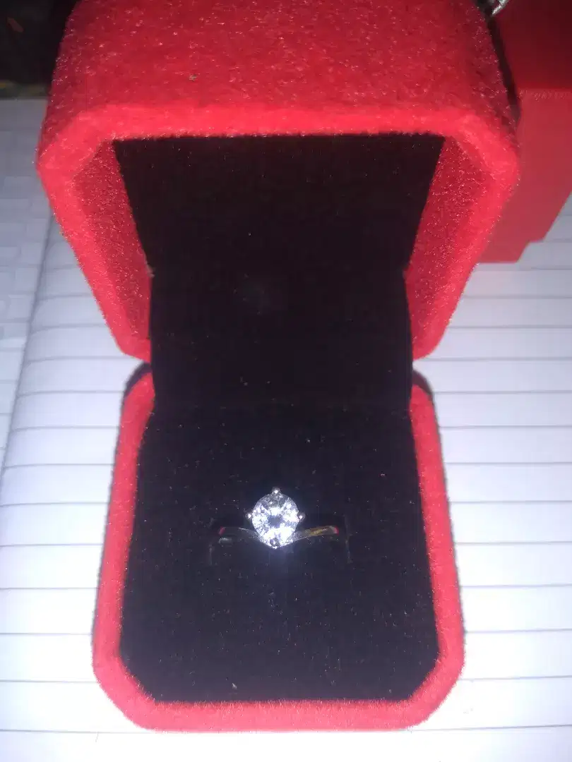 Cincin impor berkualitas