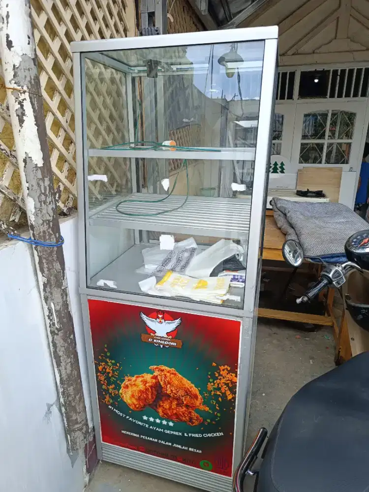Etalase Fried Chickem