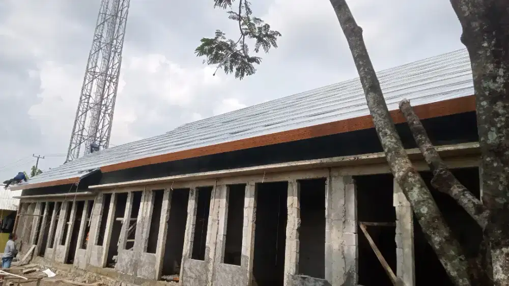 Menerima pemasangan baja ringan dan Renopasi atap rumah..