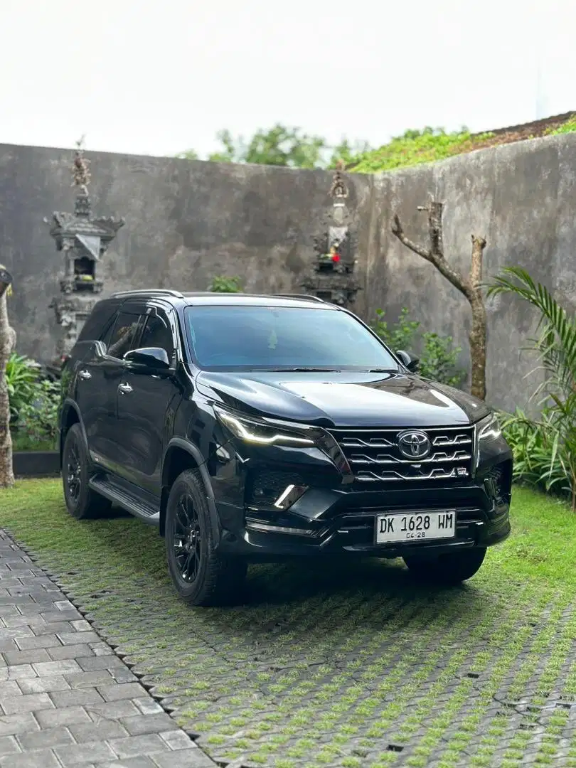 FORTUNER VRZ GR 2.8 2023 ASLI BALI SIAP PAKAI