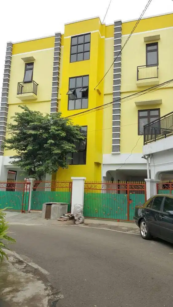 KOS RUMAH KUNING PROMO