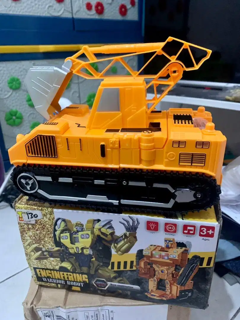 Mainan autobot bisa jadi robot