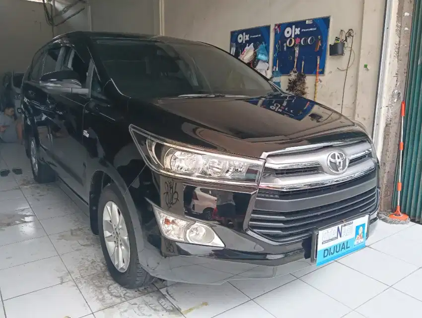 Innova Reborn G AT 2019 km 44rb, hitam, Automatic