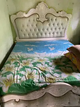 Ranjang / tempat tidur jual murah HARGA NEGO