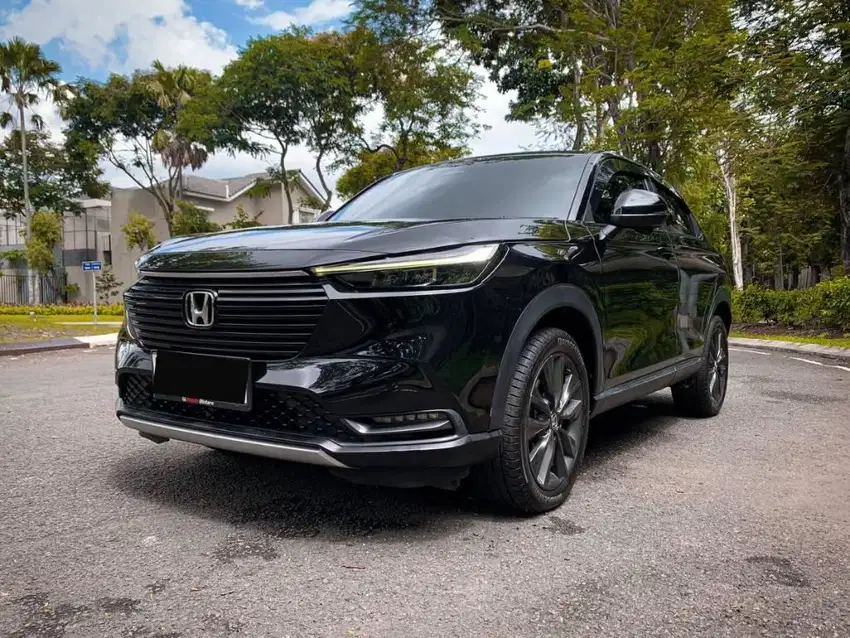 ISTIMEWA CIAMIK !! HONDA HRV SE SENSING AT 2023 HITAM SUNROOF