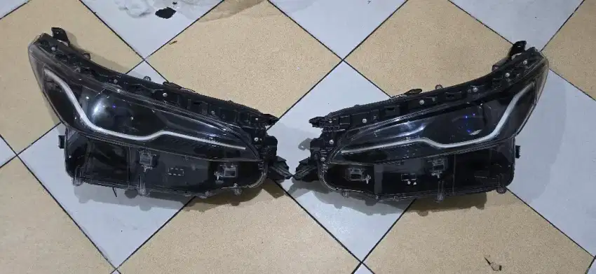 HEADLAMP FORTURNER VRZ GR 2022