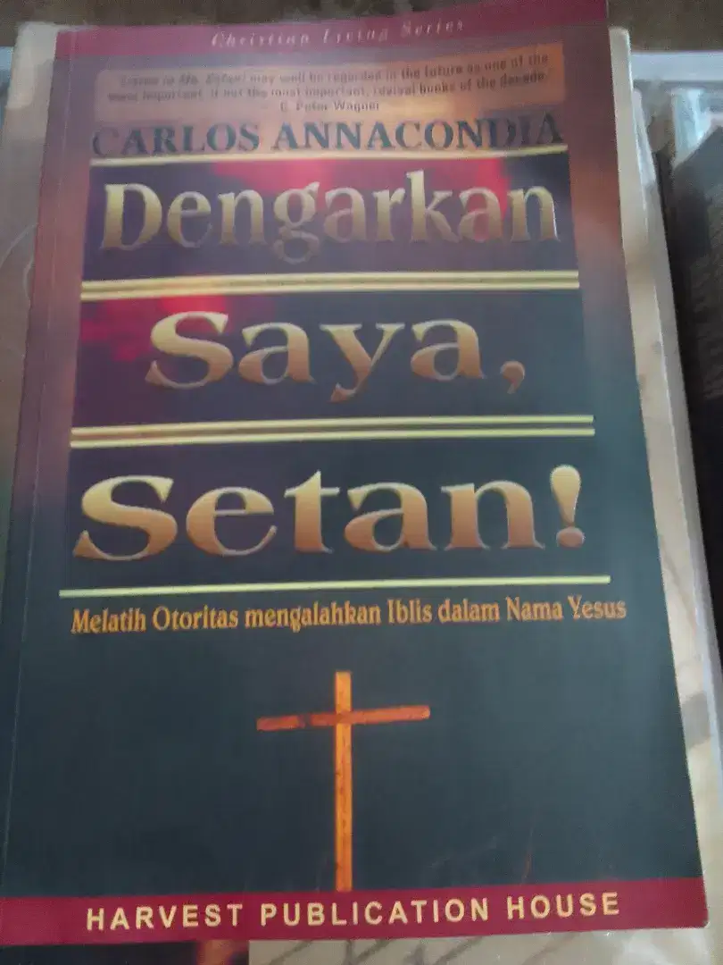 Buku rohani melatih otoritas mengalahkan iblis dalam Nama Yesus