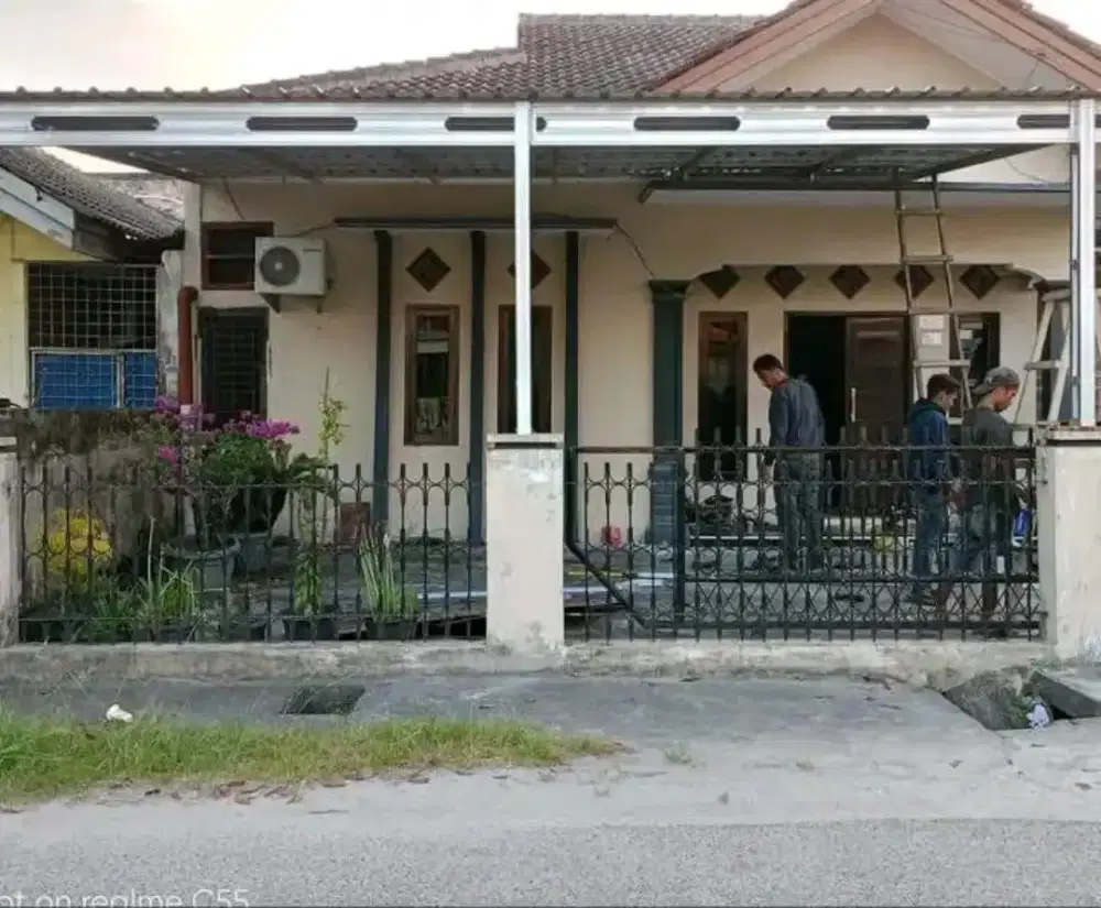 Kanopi baja ringan teras rumah