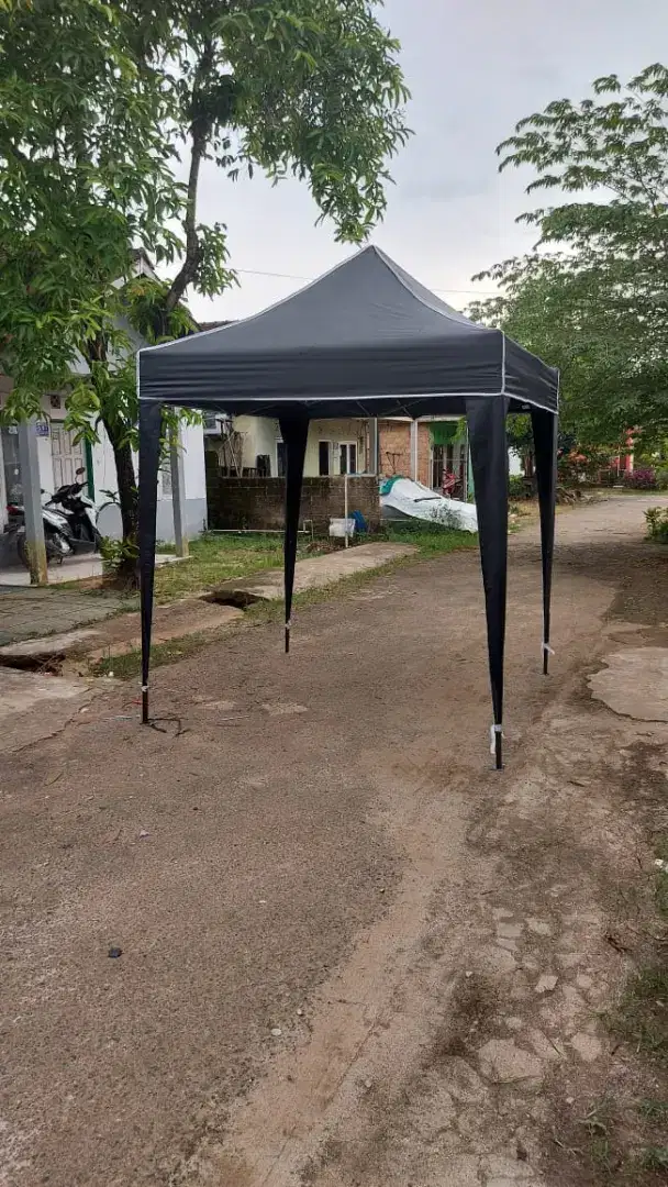 Tenda lipat matic praktis gazebo portable payung buat jualan