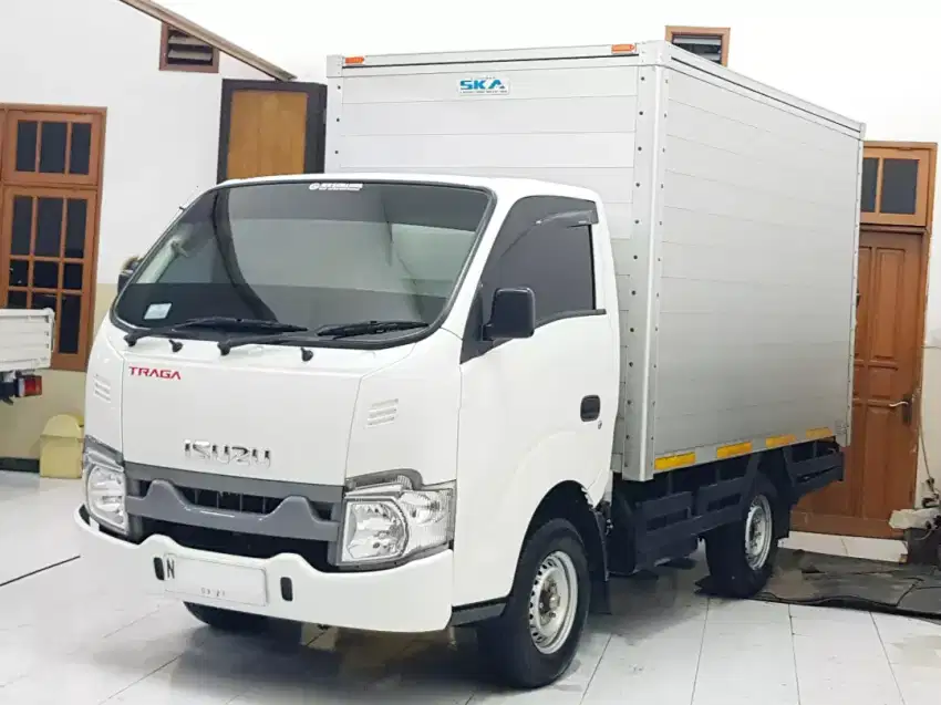 Km27rb Antik Isuzu Traga 2022 Ful Box Aluminium Jumbo 2.5 Diesel Euro2