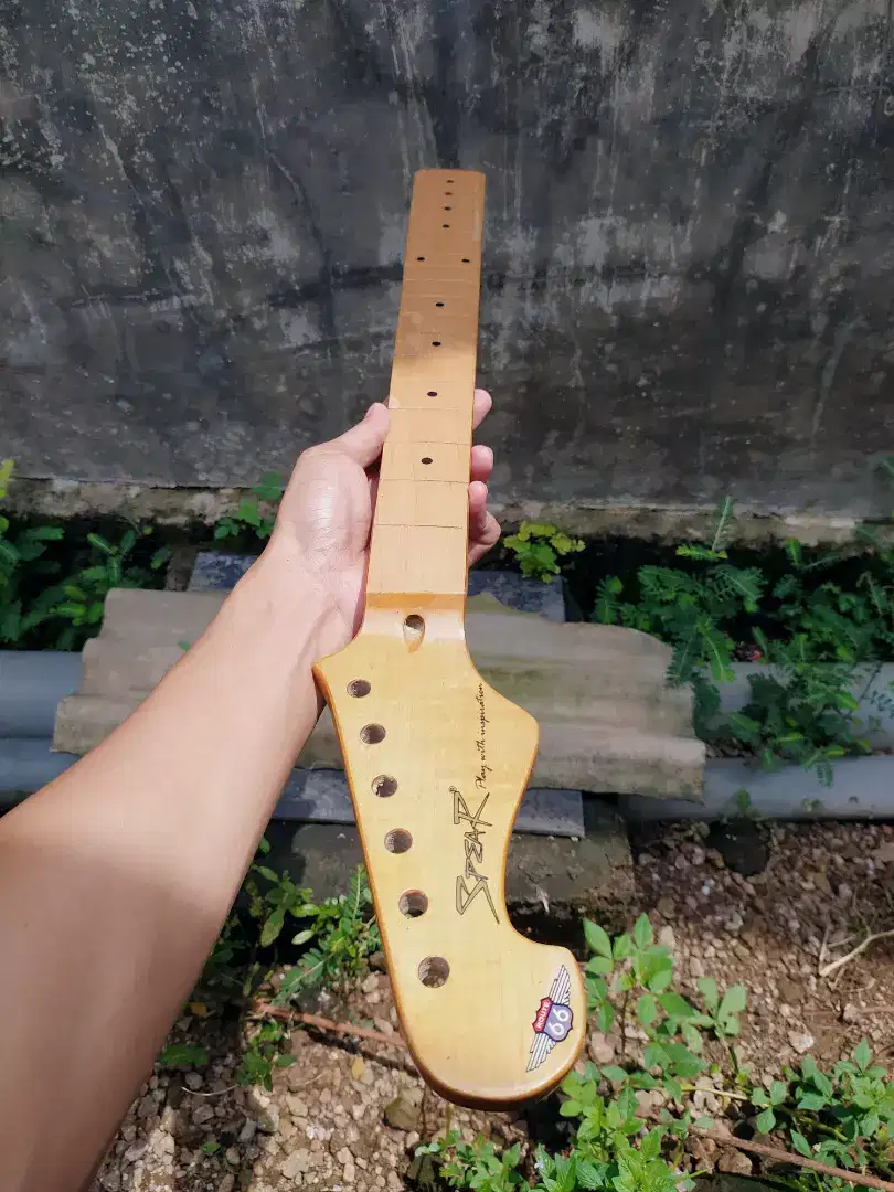 Neck gitar stratocaster spear lefty