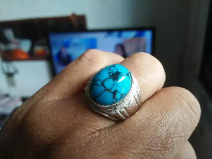 Cincin Batu Pirus Biru berurat hitam