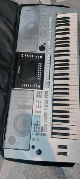 Keyboard Yamaha psr 910