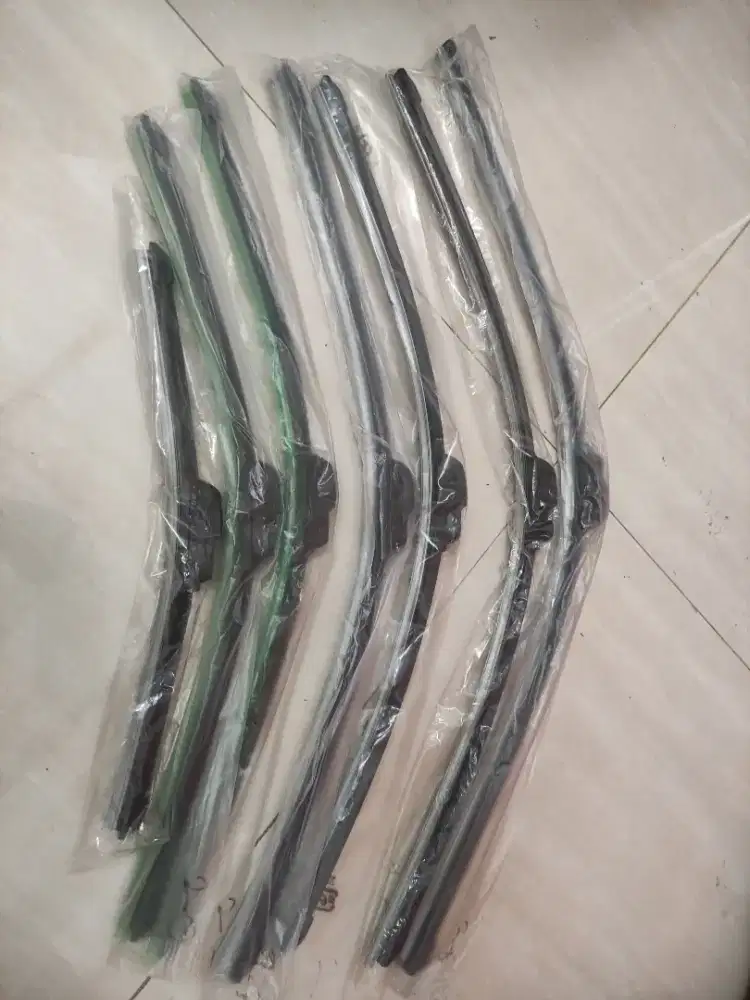 Wiper karet pisang