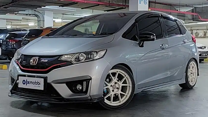 Pajak Panjang TDP 8,JT Honda Jazz 1.5 RS Bensin-MT Abu 2015