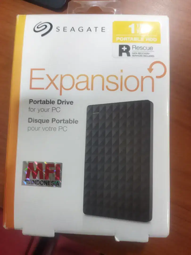 Harddisk External .Portable drive. Seagate 1TB. Expansion