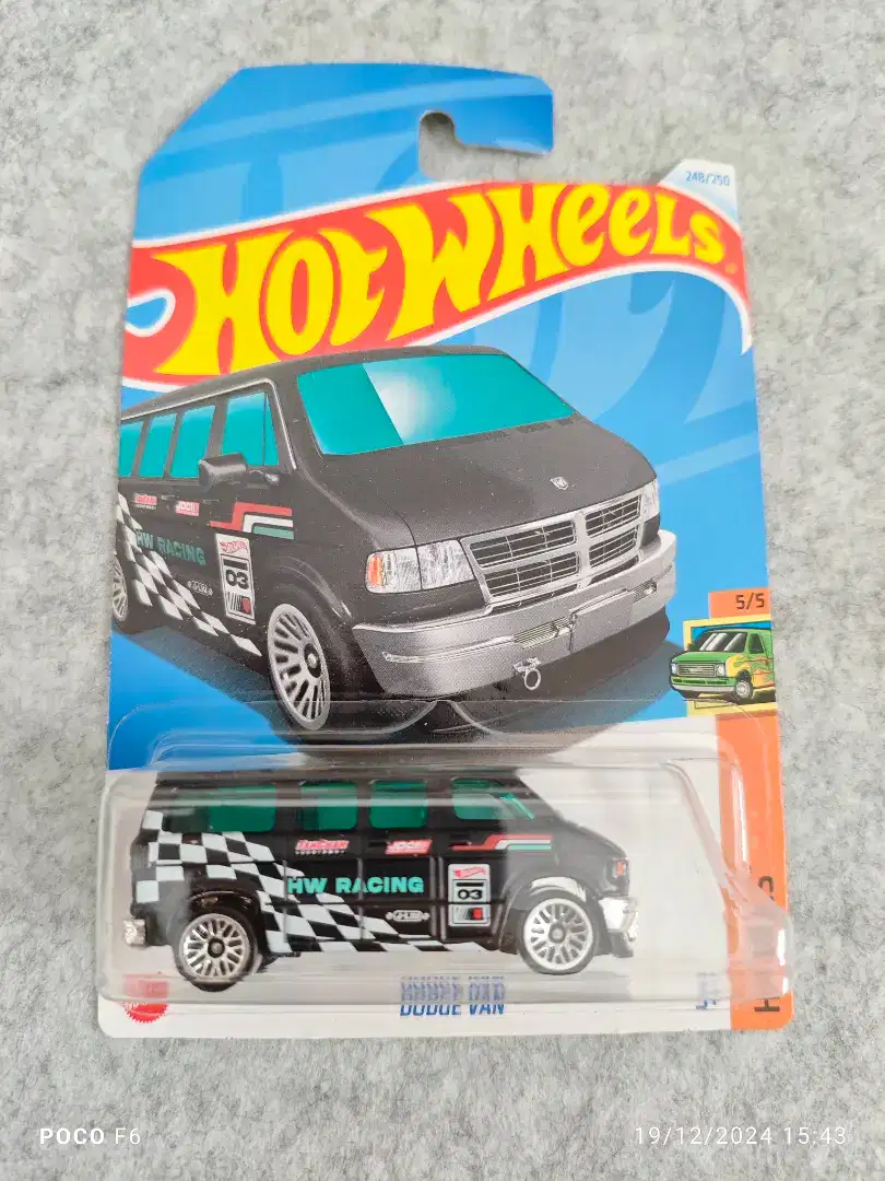 Hotwheels Diecast Dodge Van New Baru Segel Promo