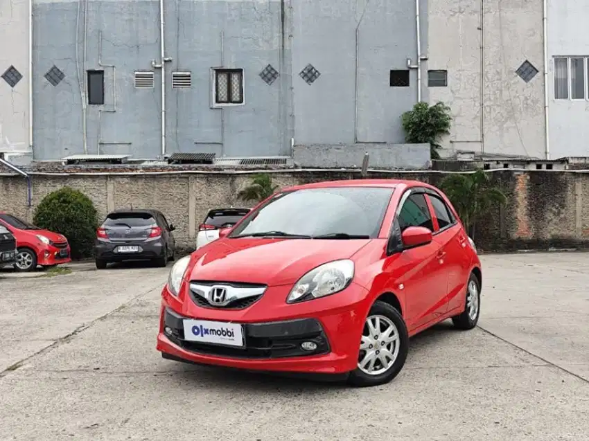 Pajak Panjang - Honda Brio Satya 1.2 E Bensin-MT 2015 Merah (7EQ)