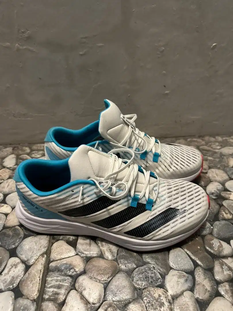 Sepatu Adidas Adizero RC 5 Bekas Pakai - Size 44, Kondisi Mulus