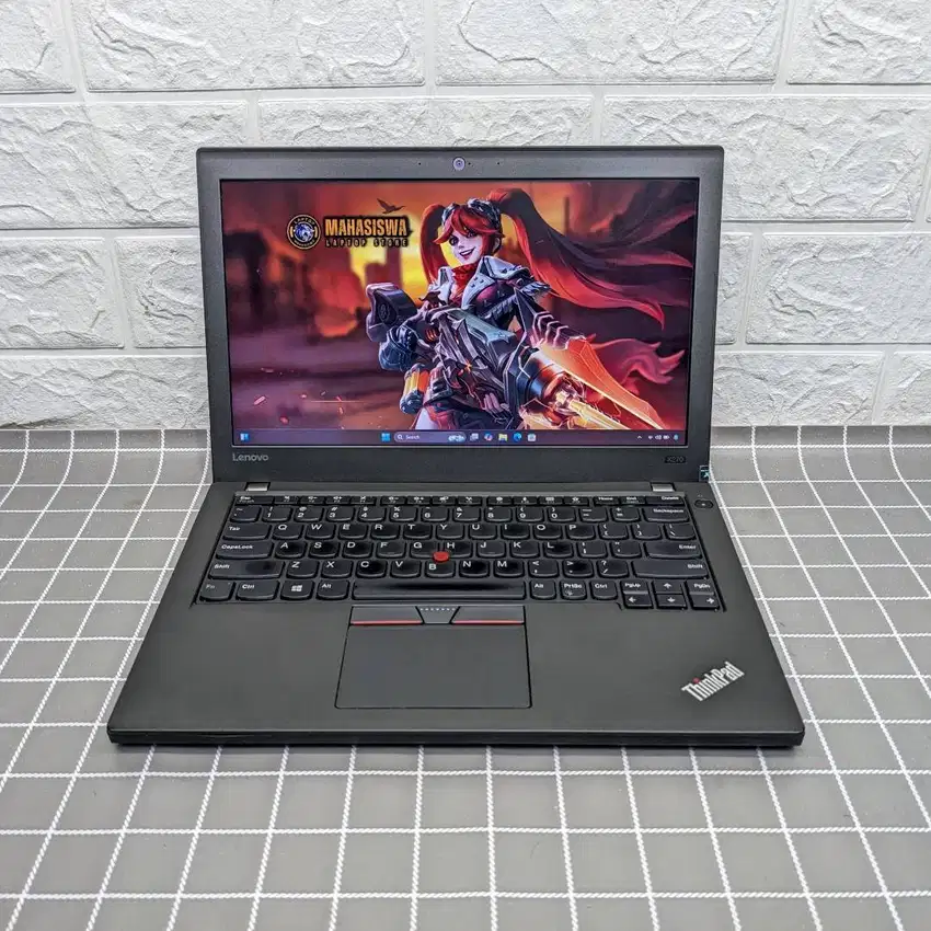 Lenovo Core i5 Ram 8 Thinkpad X270 SSD HDD Layar 12,5 Dual Baterai