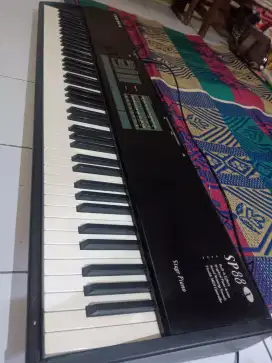 DIGITAL PIANO KURZWEIL SP88x stage piano