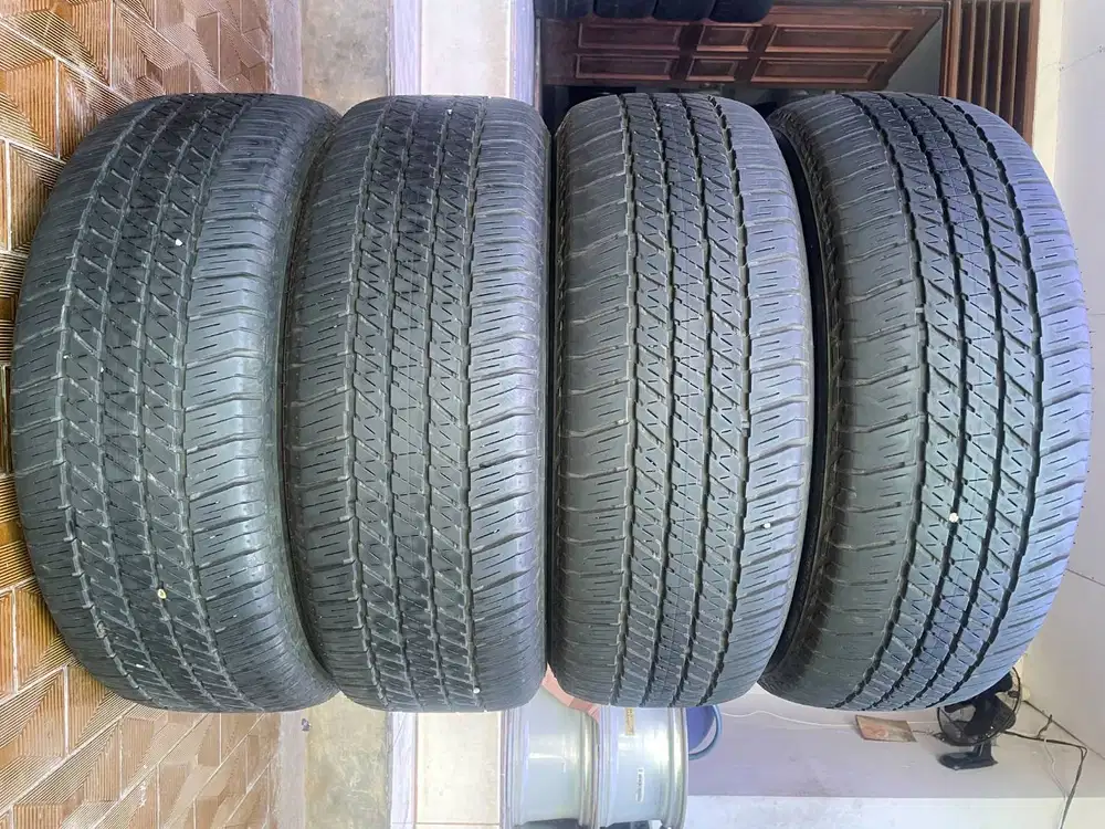 Ban Bridgestone Dueler H/T 265 60 r18 2pcs