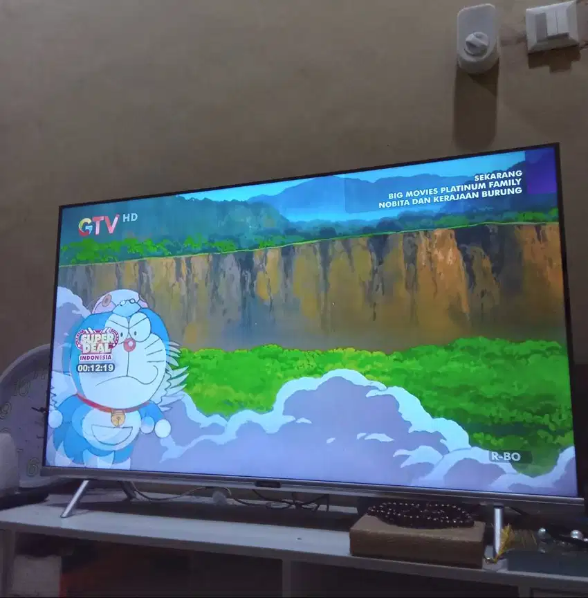 Dijual cepat smartTV Led Coocaa 40inc