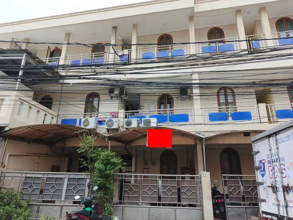 Dijual Rumah Kost Besar: Sangat Cuan dan Bagus untuk Passive Income