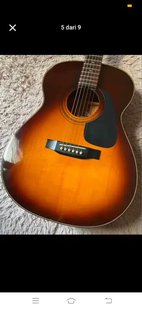 Gitar akustik Morris