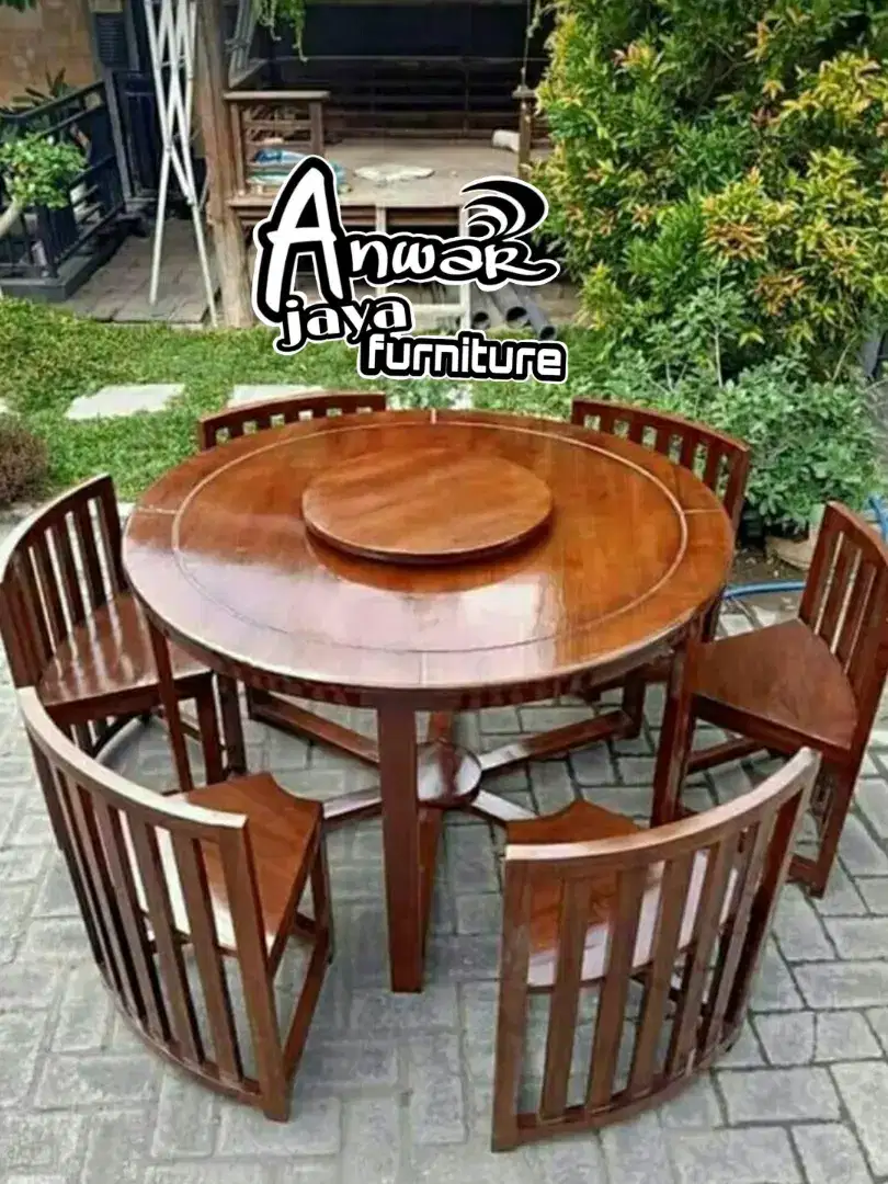 Meja makan cafe motif lingkar full kayu jati