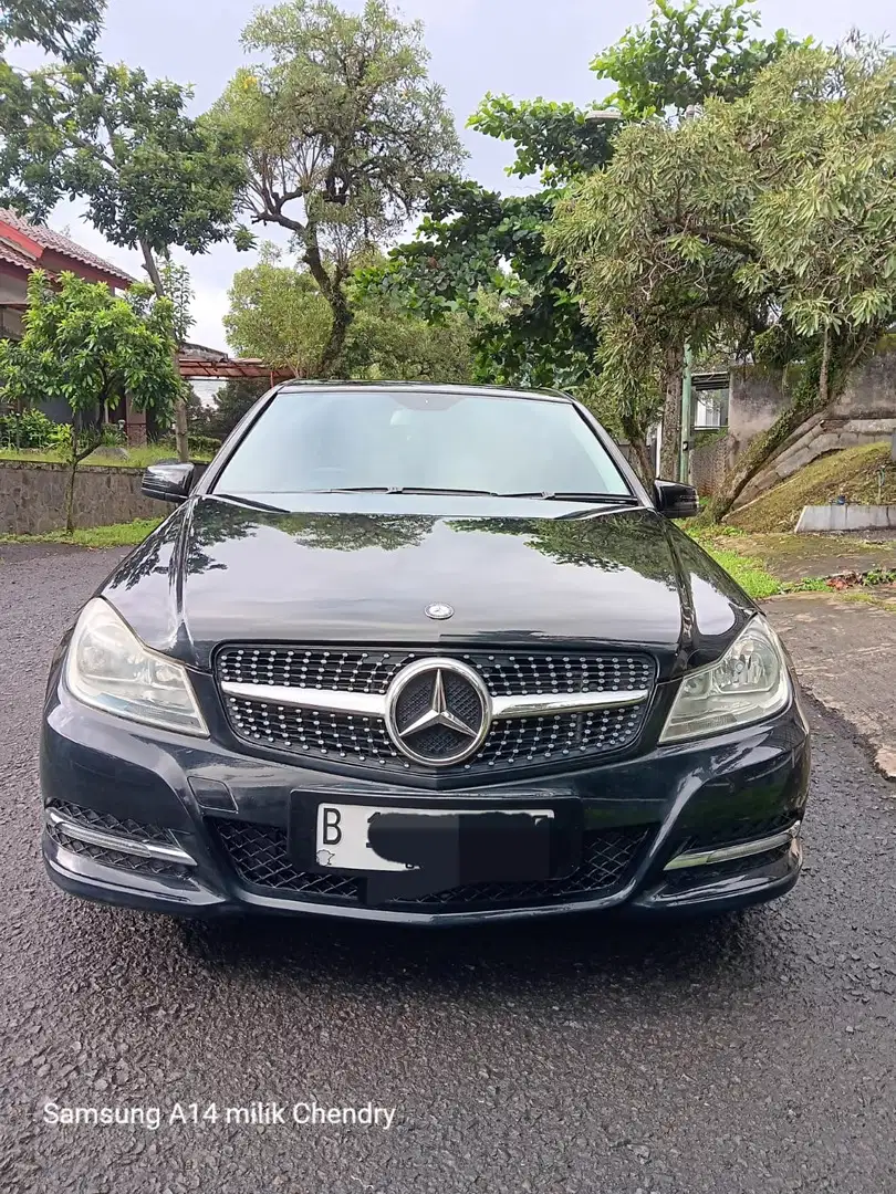 Mercedes-Benz C200 2013 Bensin