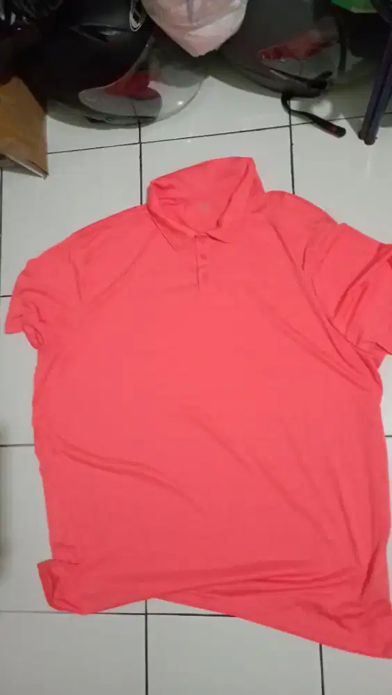 old navy, running size xxl, LD: 60cm, kondisi baru, jual 70k