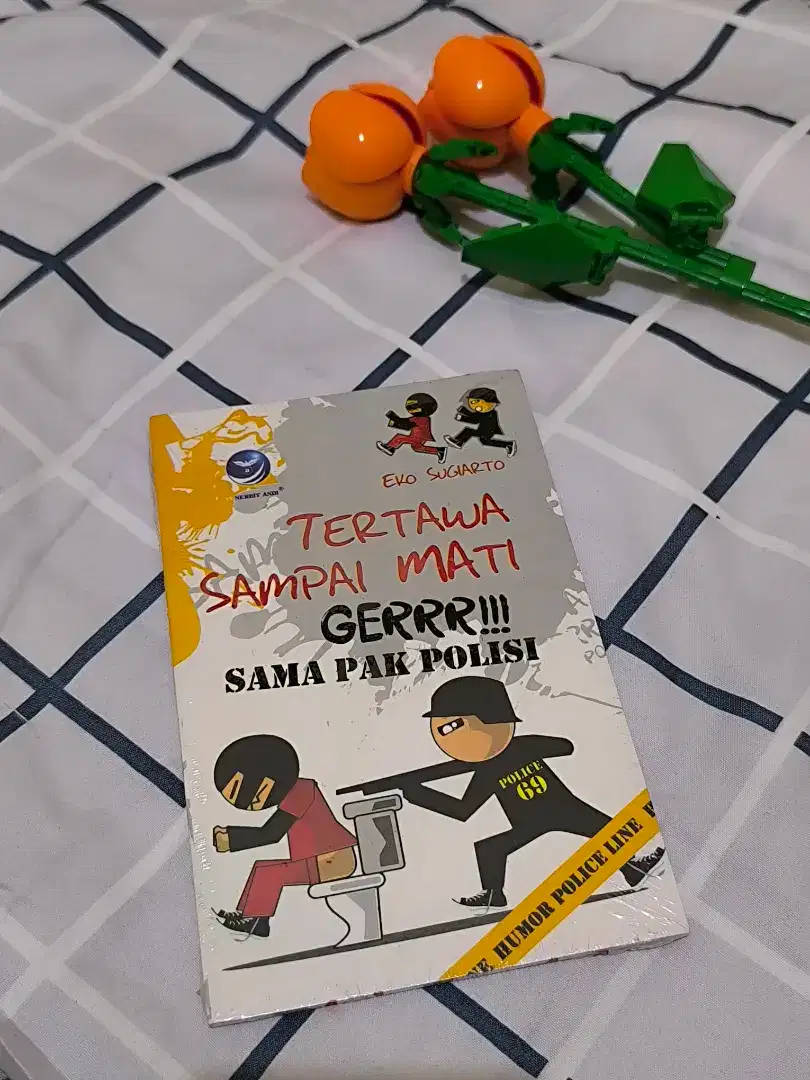 Buku Tertawa Sampai Mati Gerrr!!! Sama Pak Polisi