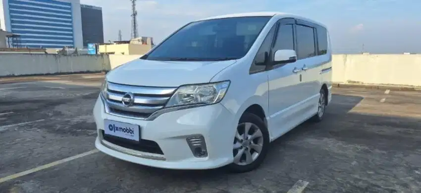 DP Rendah Nissan Serena 2.0 Highway Star Bensin-AT 2015 7SNSES CRS