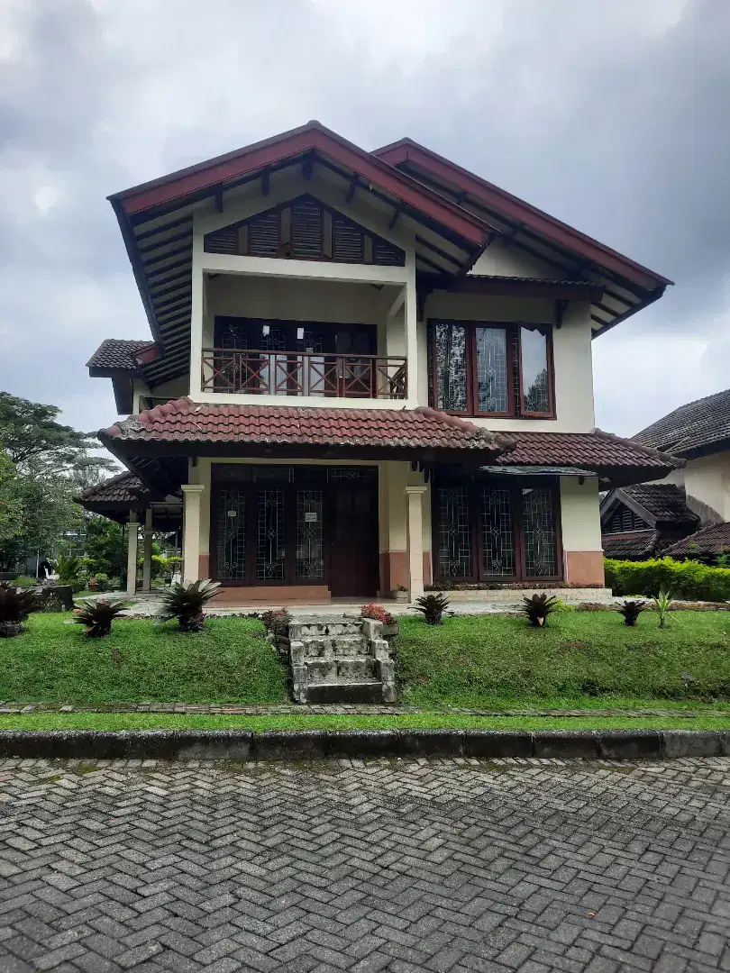 Villa dijual cocok utk liburan dan disewakan