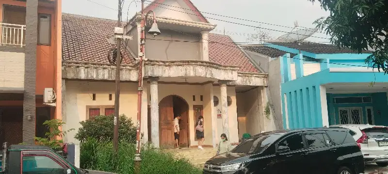 Dijual cepat rumah di depan stasiun depok lama, puri permata asri