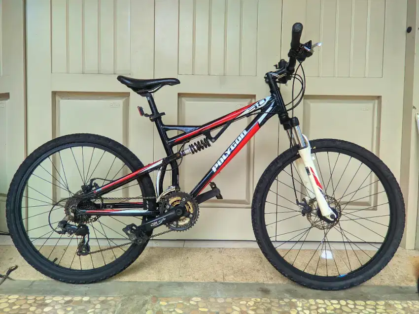 sepeda MTB full suspension Polygon brodway 3.0 orian pabrik