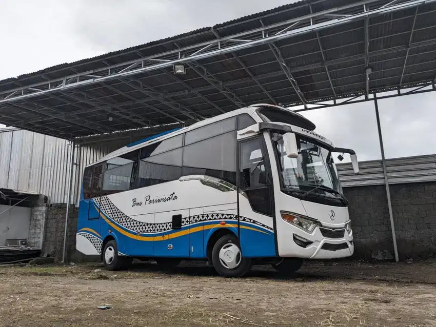 (DIJUAL CEPAT) Medium Bus Pariwisata Mercedes Benz OF 917 SWB - Low KM