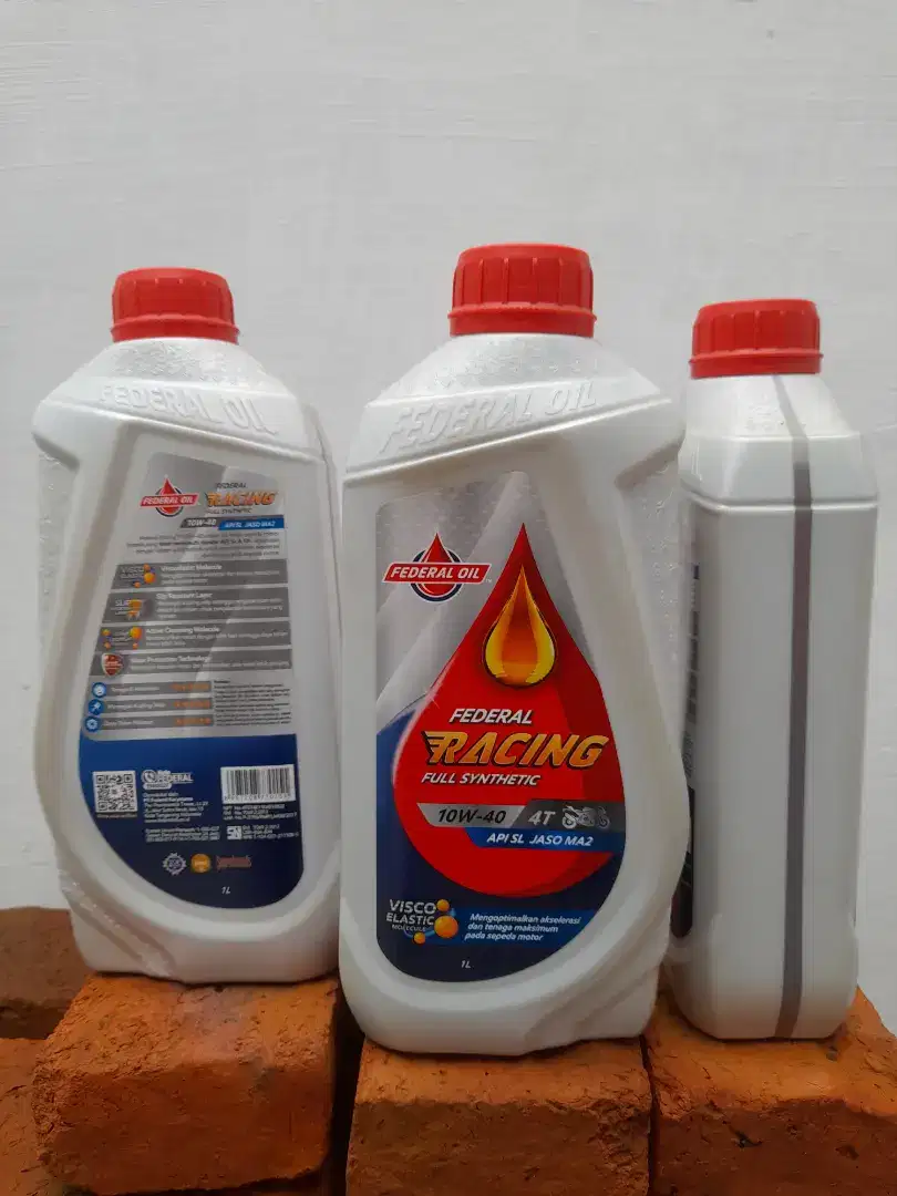 Dijual 3 botol oli mesin motor Federal Racing 10W-40, isi 1 Ltr/btl