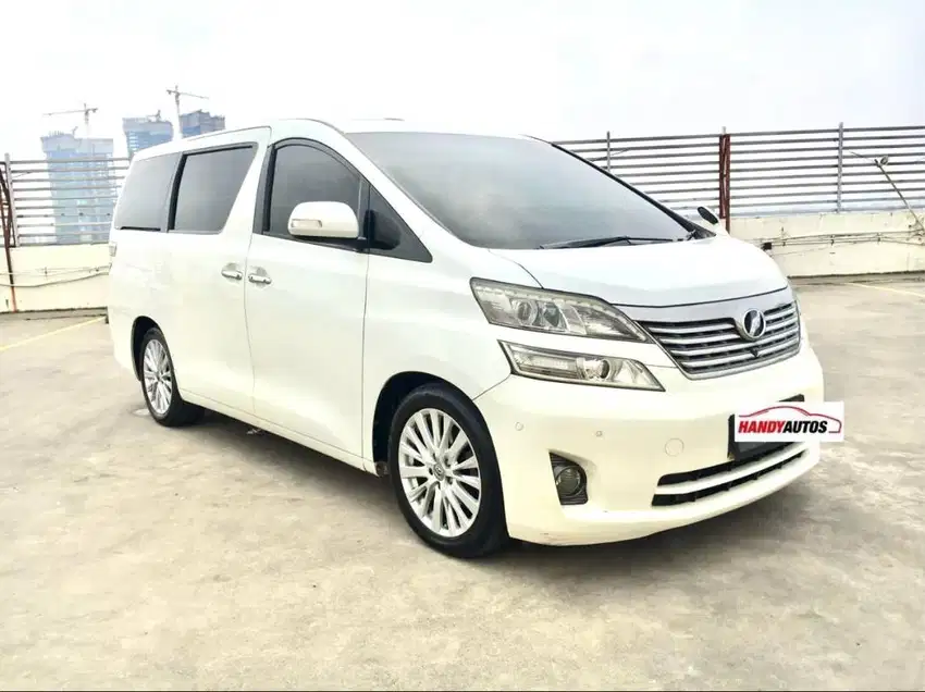 Toyota Vellfire 2.4 V Premium Sound Tahun 2010 Automatic Putih